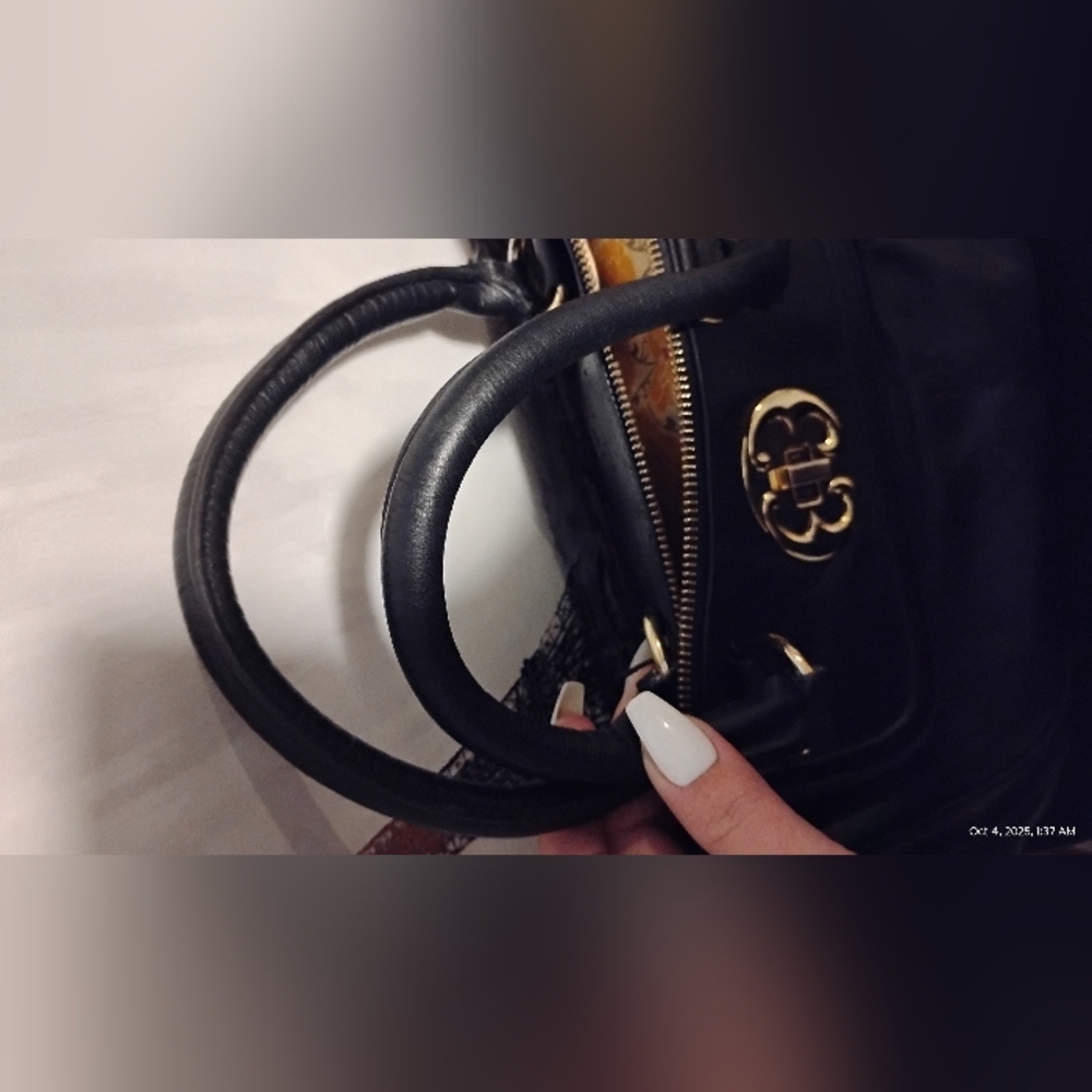 Emma Fox Black Leather Shoulder Bag Turn Lock (13"H×15"W) - Picture 11 of 16